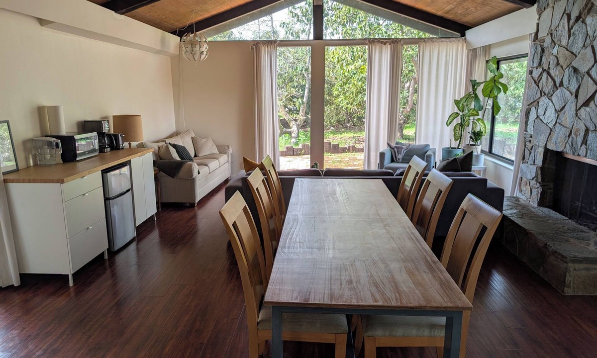 Somis House | Guest Wing at Dairy Goat Farm