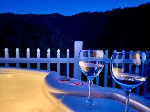 Ahwahnee Other | Happy Hedgehog River Views Hot Tub Private