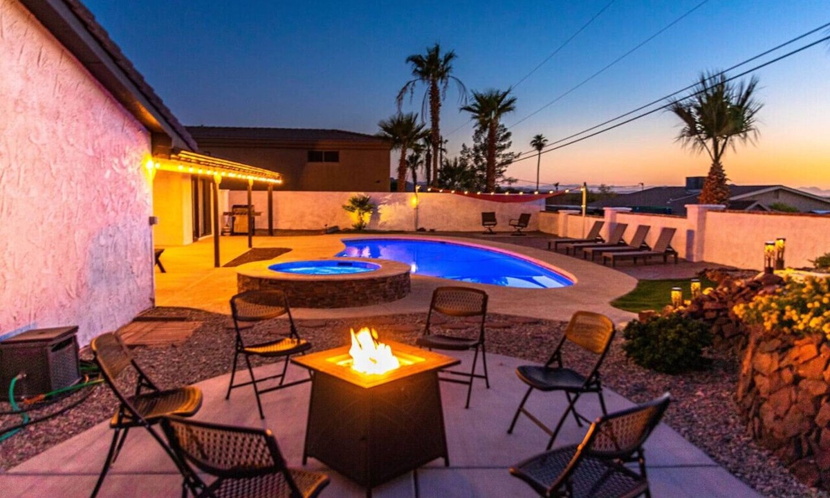 Lake Havasu City House | Havasu Viejo - Pool, Spa, Game Room, Fire Pit