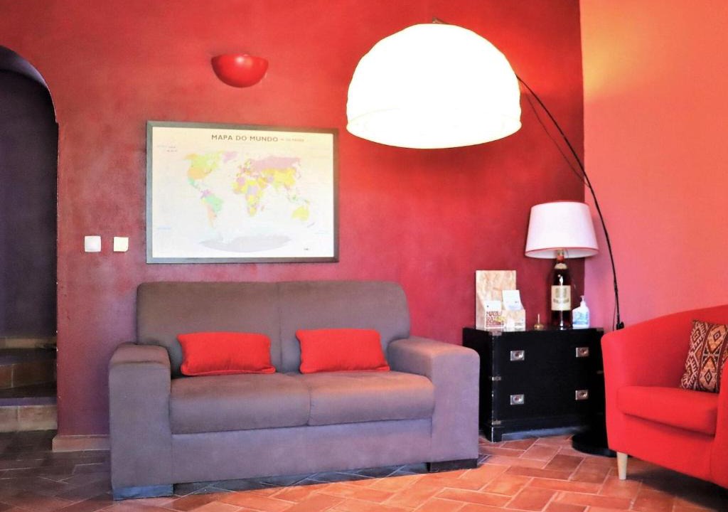 Mertola House | Holiday Home in Guadiana Park near River