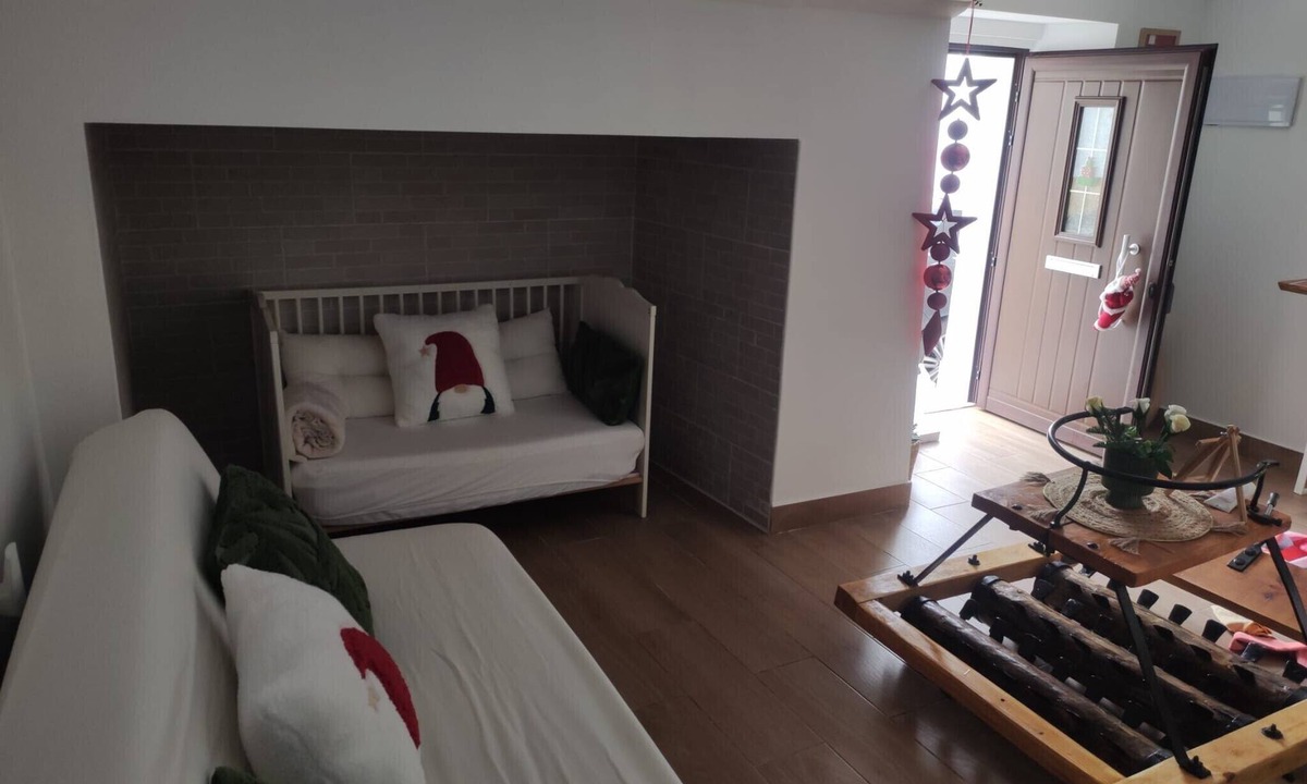 Elvas House | Holiday Home 'Rua Da Avó' with Wi-Fi