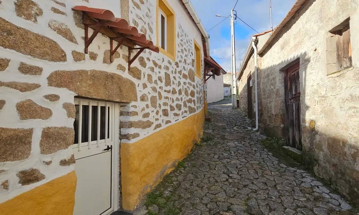 Vila Nova de Foz Coa House | Homerez - House in Vila Nova de Foz Côa