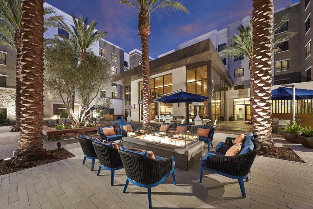 Mission Valley West Hotel | Homewood Suites by Hilton San Diego Hotel Circle/SeaWorld Area