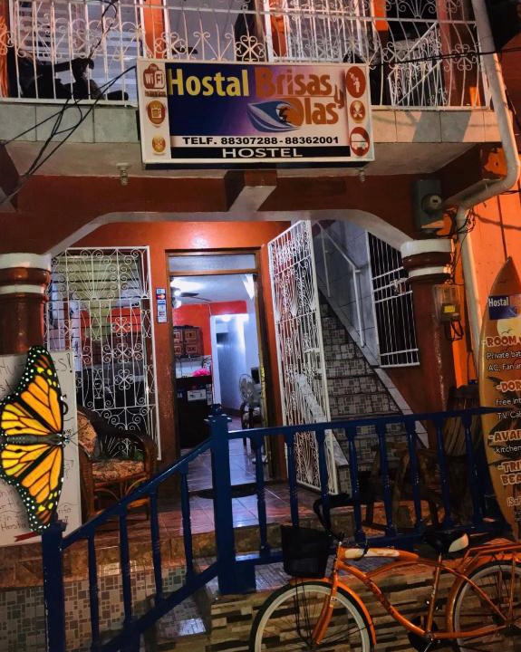 San Juan del Sur Hotel | Hostal Brisas y Olas