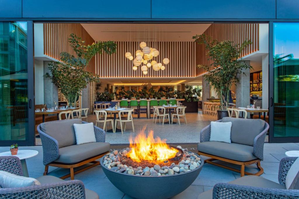 Palo Alto Hotel | Hotel Citrine, Palo Alto, a Tribute Portfolio Hotel