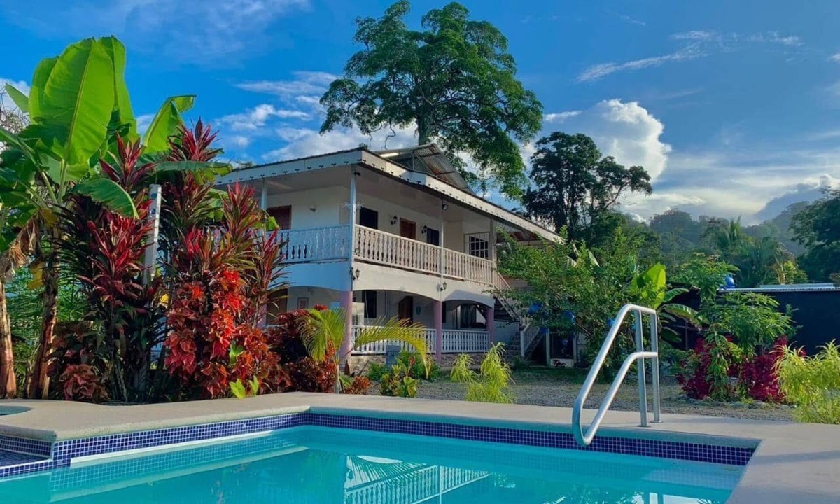 Hone Creek Hotel | Hotel Magnolia