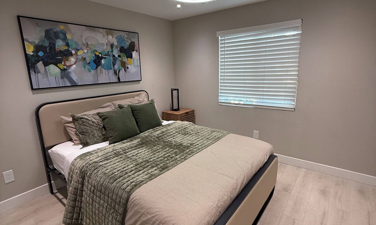 Clark County House | House in Las Vegas, NV