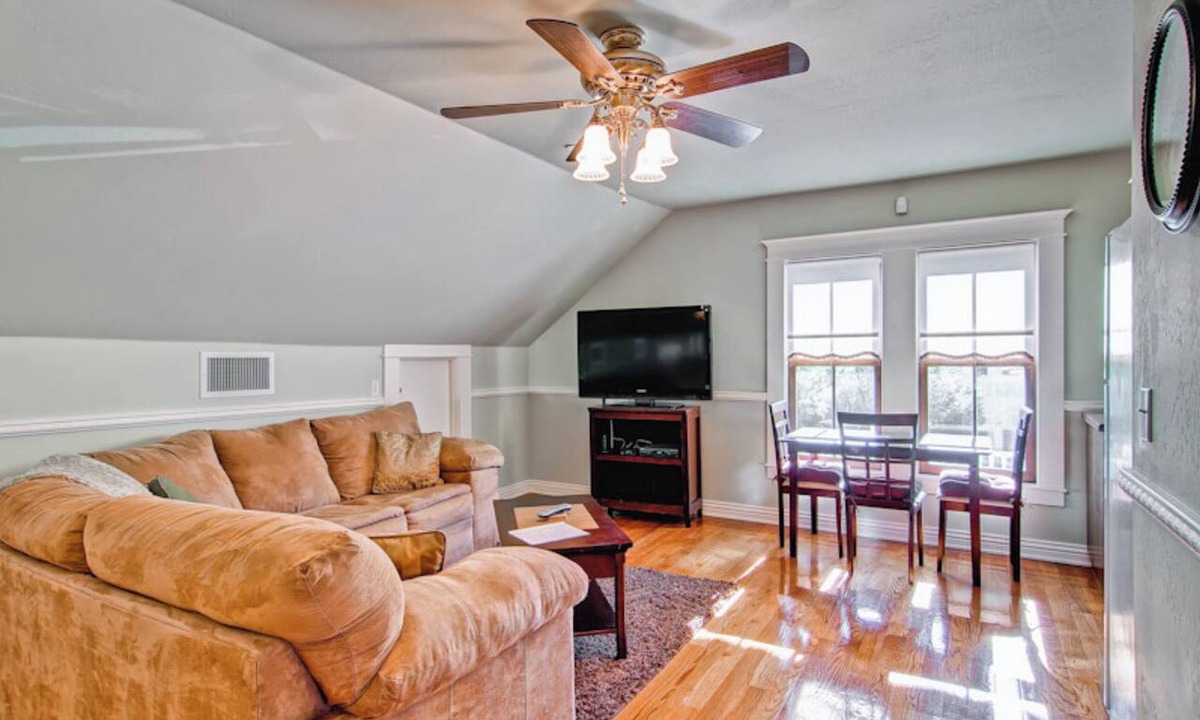 Paso Robles Condo | Huston's Attic-Renewed Downtown Charm at an Amazing Location-13th & Vine!