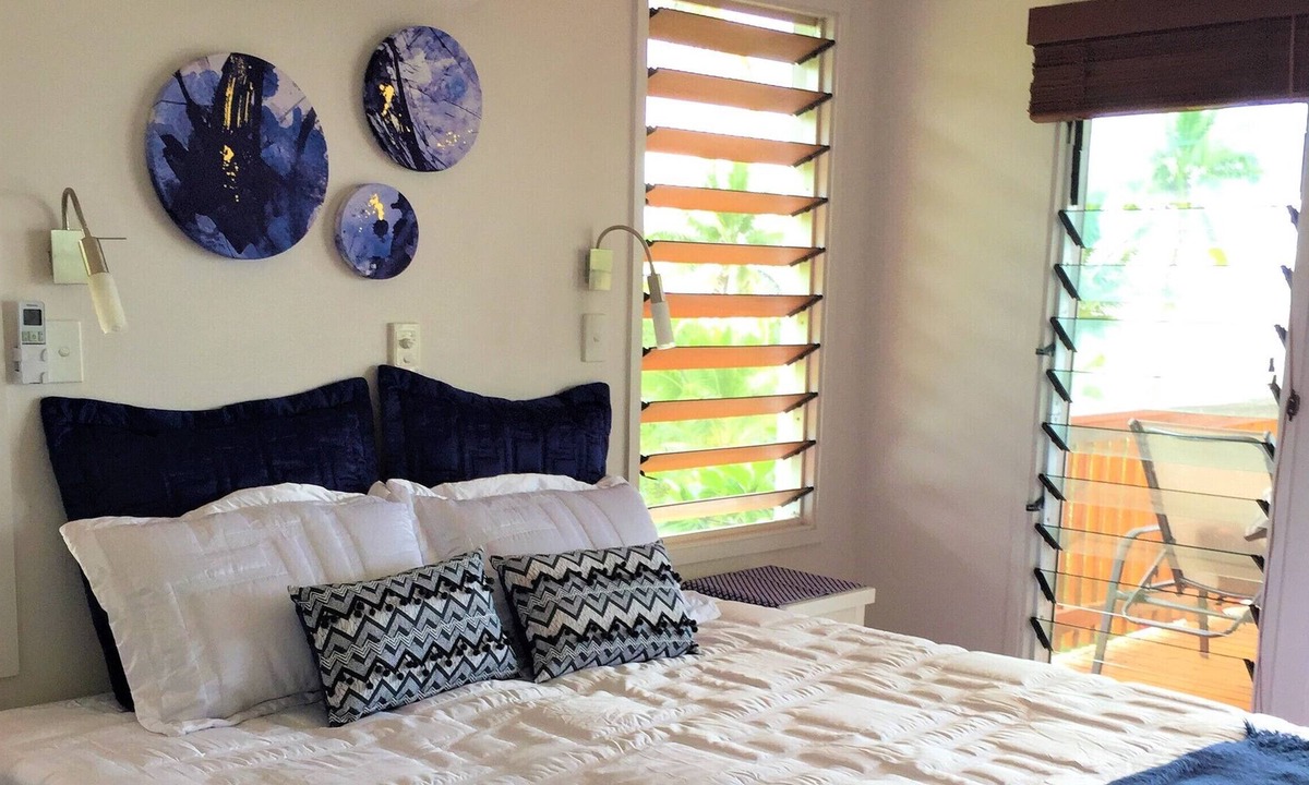 Savusavu House | Island Breeze Savusavu Fiji, Waterfront Paradise.