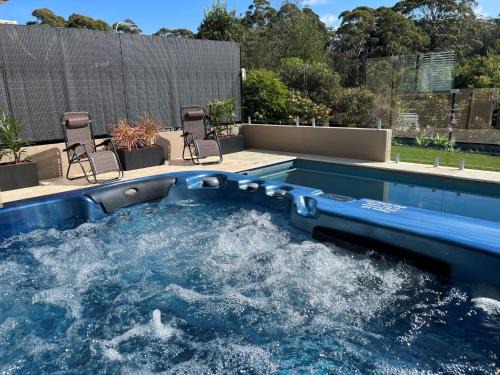 Mollymook Beach House | Kookaburra Heights - Heated Pool, Spa & Cinema Room