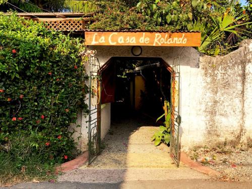 Puerto Viejo de Talamanca Cabin | La Casa de Rolando