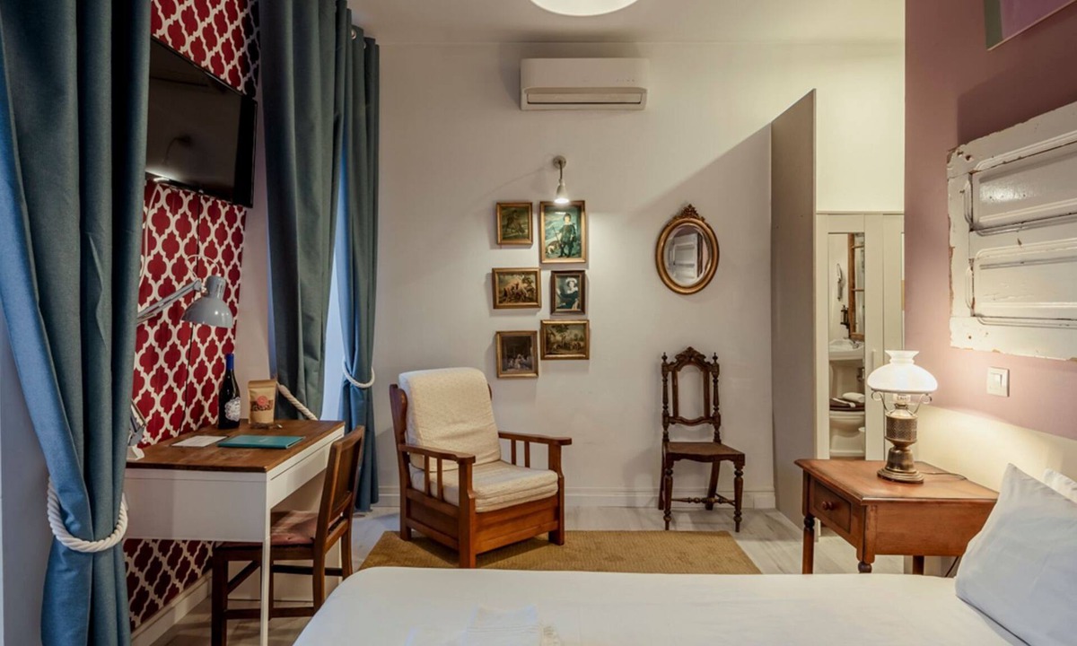 Alcantara Apartment | Labor Alliance Residence - Room 12 by LovelyStay