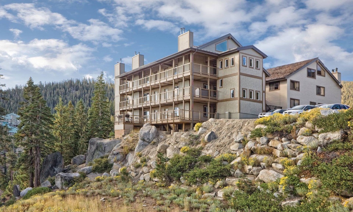 Tahoe Village Resort | Lake Tahoe—America’s year-round playground!