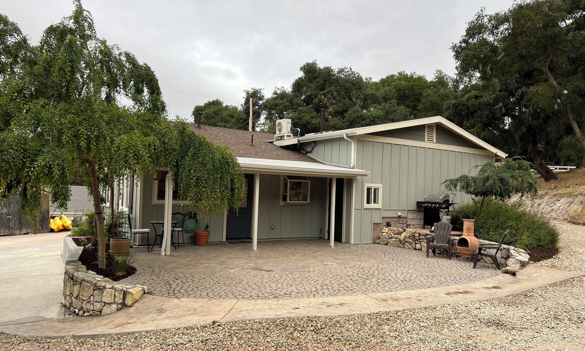Atascadero Cottage | Light House Cottage