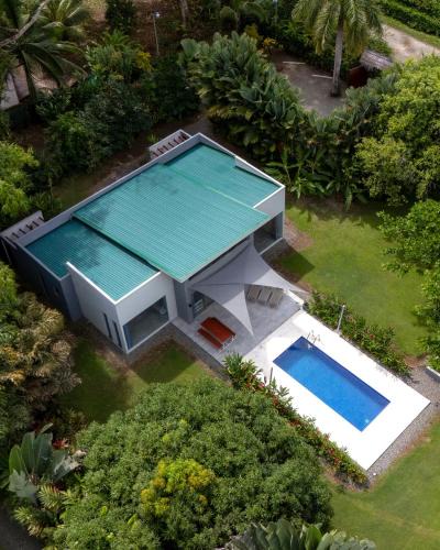 Cahuita Villa | Lilan Nature, Modern House N°1, private swimming pool.