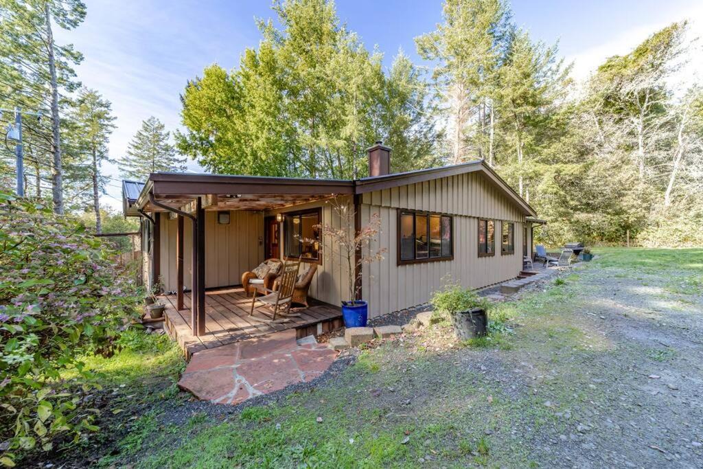 Carlotta House | Lost Coast Cottage Petrolia