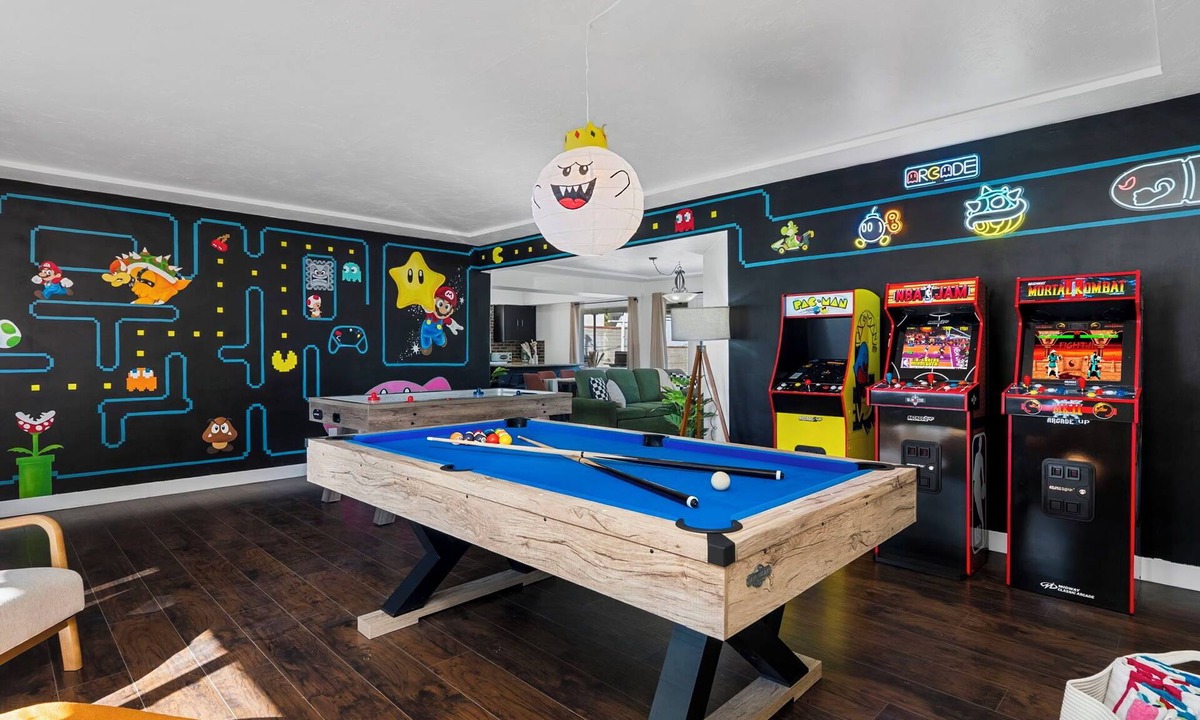 Rolando Village Apartment | LUX Resort Retreat, Pool Hot Tub Game Room