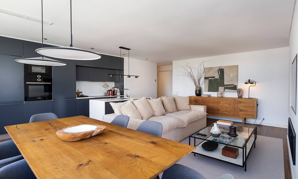 Sao Francisco Xavier Apartment | Luxury 2BR Penthouse with balcony near historic Belem with AC in charming Lisboa