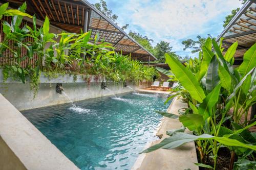 Chiguata House | Luxury Jungle Villa with Open-Air Baths and Pool