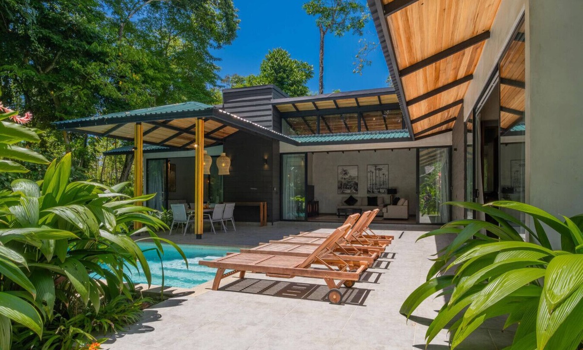 Punta Uva Villa | Luxury Modern Escape Private Pool Punta Uva Hills 4WD ONLY