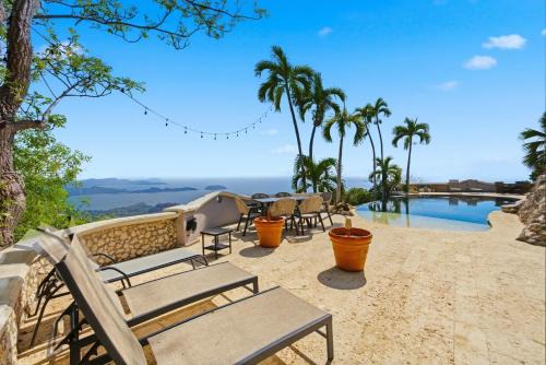 Rio Seco House | Luxury Oceanview Villa Pool & Private Casita