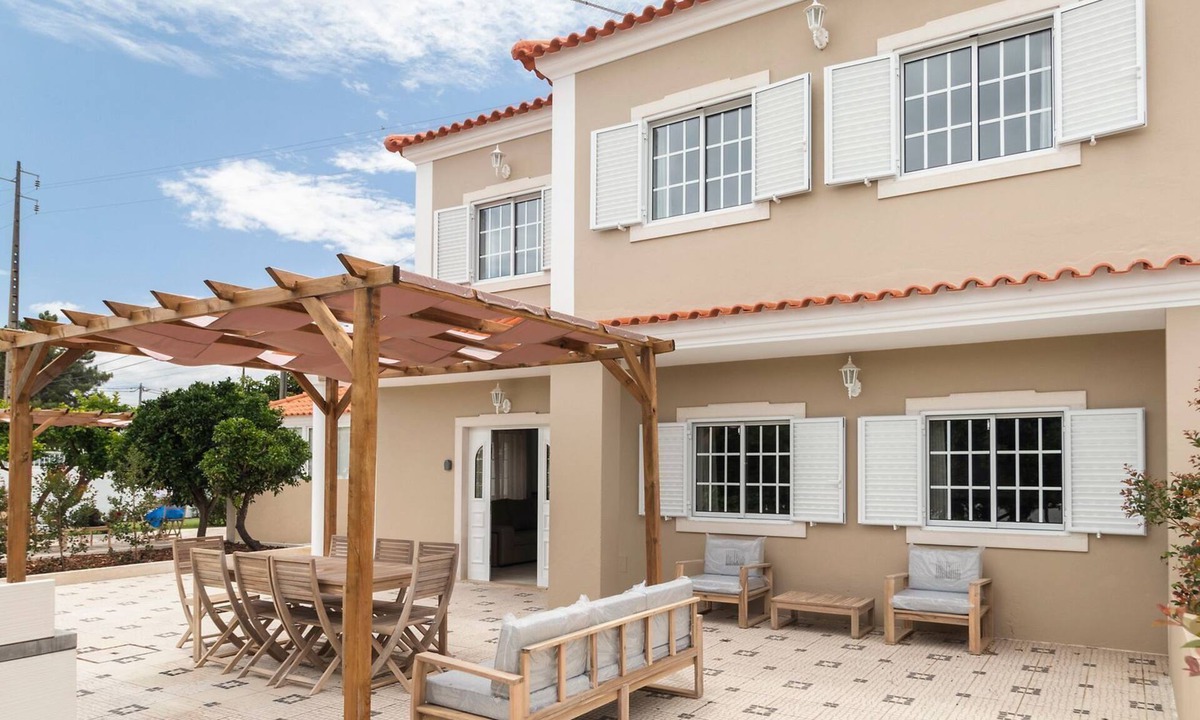 Palhais House | Magalhães Village - House 5 by LovelyStay