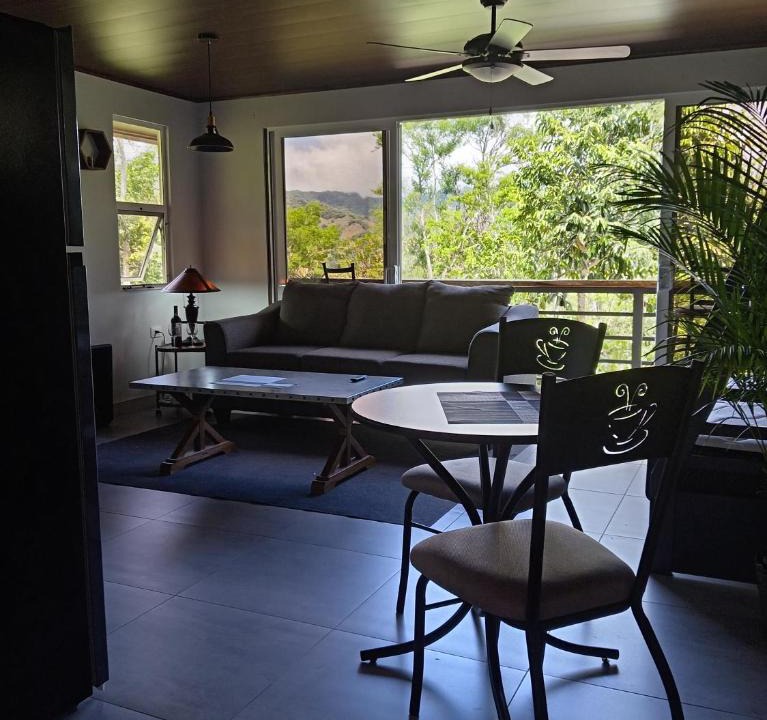 San Isidro de El General Villa | Magnolia Farm Suites