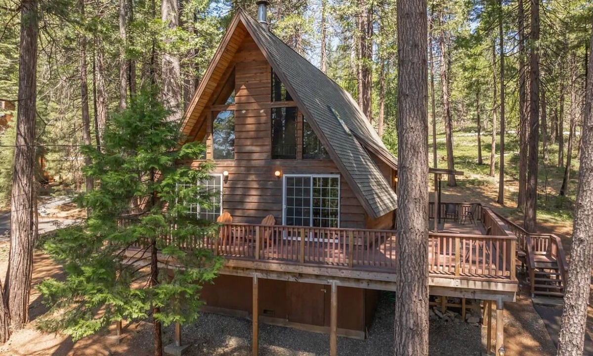 Arnold Ski Chalet | Mama Bear's Cabin- Blue Lake Springs/Bear Valley