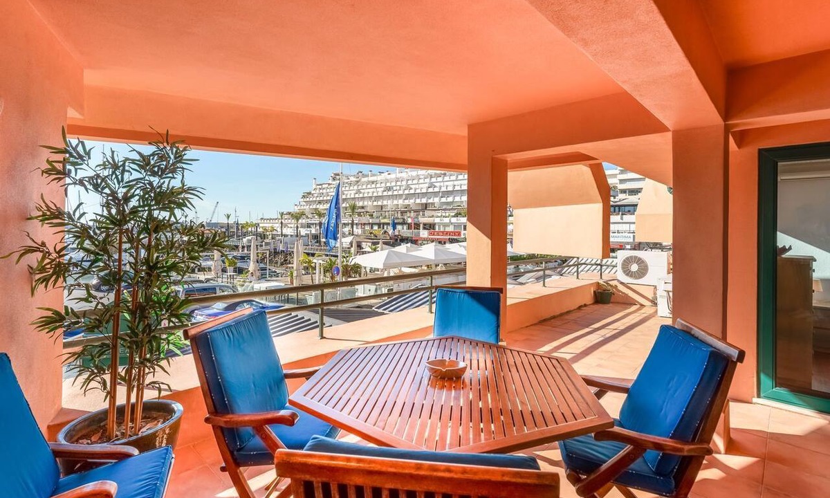 Vilamoura Apartment | Marina Garden 3BDR Vilamoura Marina by LovelyStay
