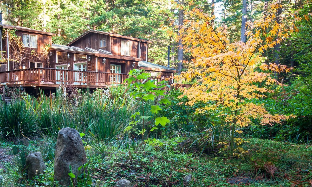 Fort Bragg House | Mendocino County Handcrafted 6000 sqft Lodge tallest Redwoods & Zen Pond Garden