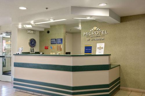 Lodi Hotel | Microtel Inn & Suites Lodi