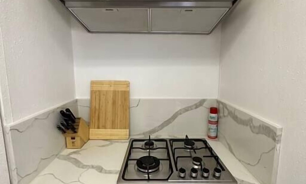 Walnut Valley House | Mini Mansion Studio by Zen Living