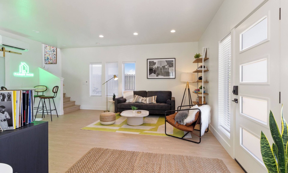 Talent House | Modern Downtown Talent Dream