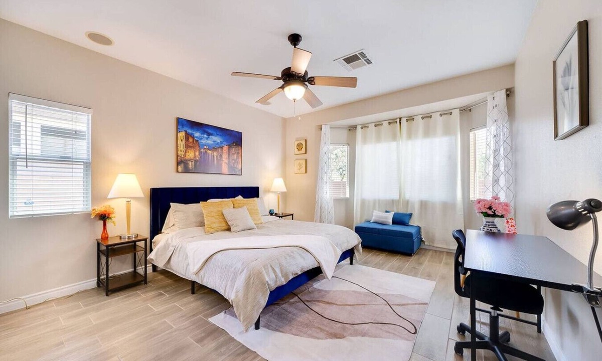Centennial Ranch - The Cottages House | Modern oasis sleeps 11 people