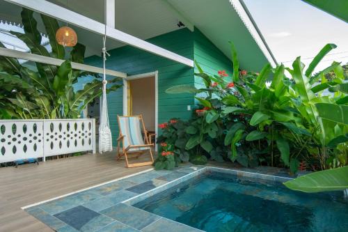 Cahuita House | Namaitamí Casa Hermosa con AC y piscina a Solo 650 Metros del Parque Nacional Cahuita