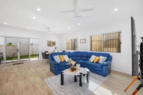 Flinders View House | NEW 4BR Modern Family Home WiFi & Central AC
