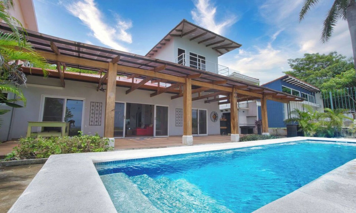 Potrero House | Newly Remodeled Beachfront Home!