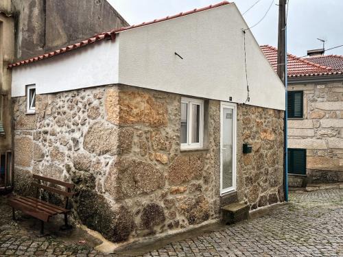 Fornos de Algodres House | Ninho na Estrela - Tiny house de pedra na Serra da Estrela