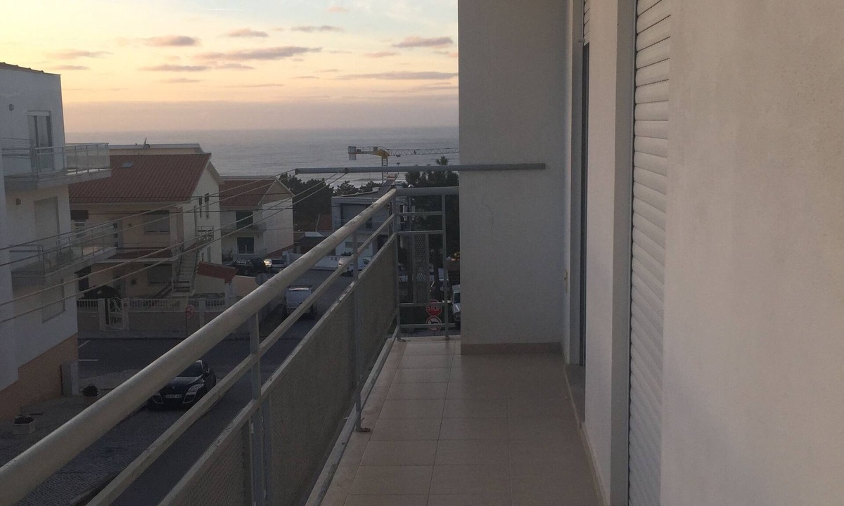 Nazare Apartment | North Beach Apartment