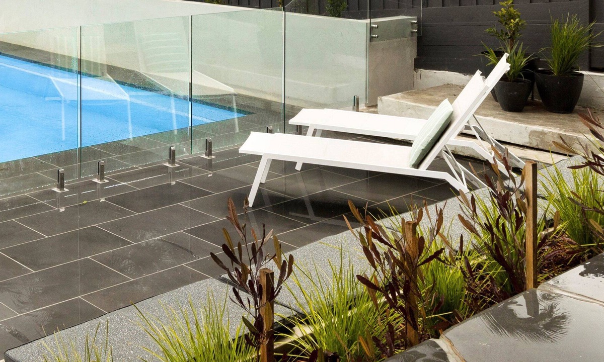 Rye House | Observation Villa Rye - Family Luxury with Pool
