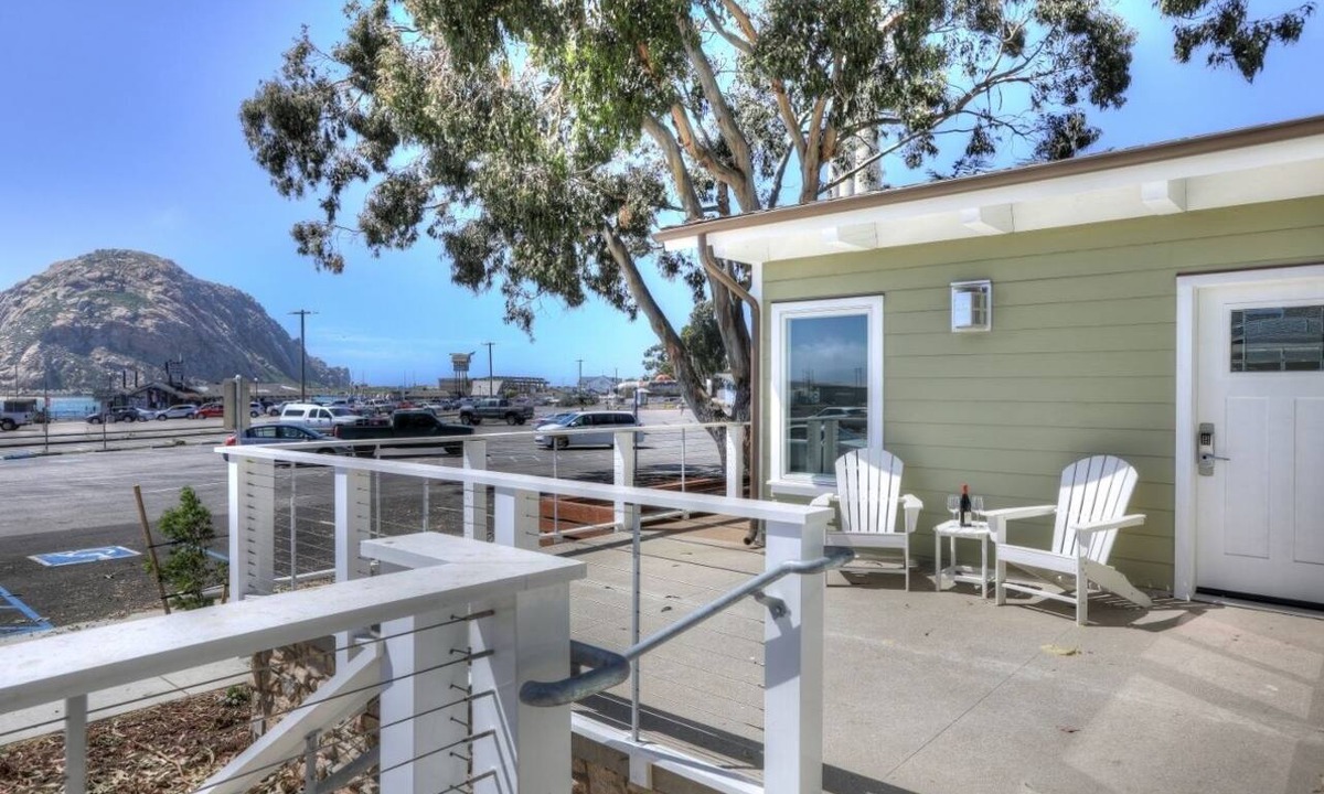 Morro Bay Condo | Ocean front with Morro Rock views: 2Bdrm Condo at Salty Sister