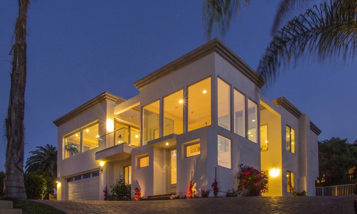 Hidden Valley House | Ocean View Luxury property, walking distance to La Jolla Shores