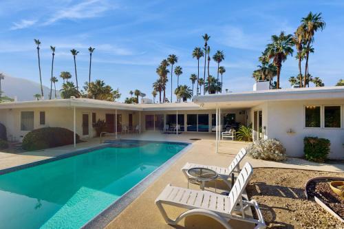 Deep Well Ranch House | Oscar Mayer House - 1050