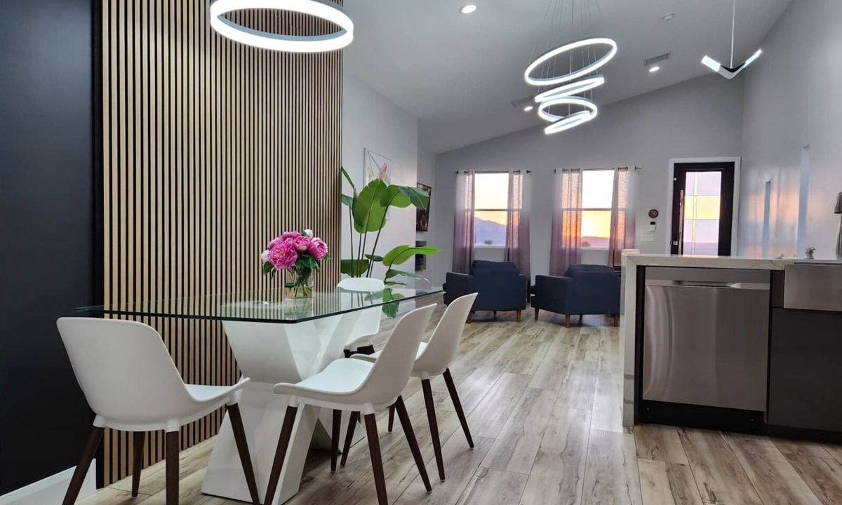Las Vegas Apartment | P-Chic Scandinavian Escape, Near Strip & Downtown