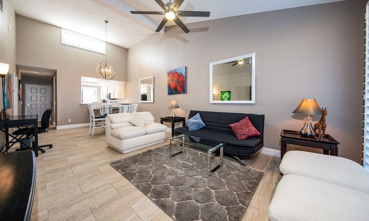 Palm Desert Condo | Palm Valley CC Condo, March and April 2026 some dates available