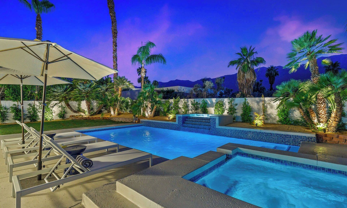 Araby Commons House | Paloma House - 5 BR w/pool, spa & views!