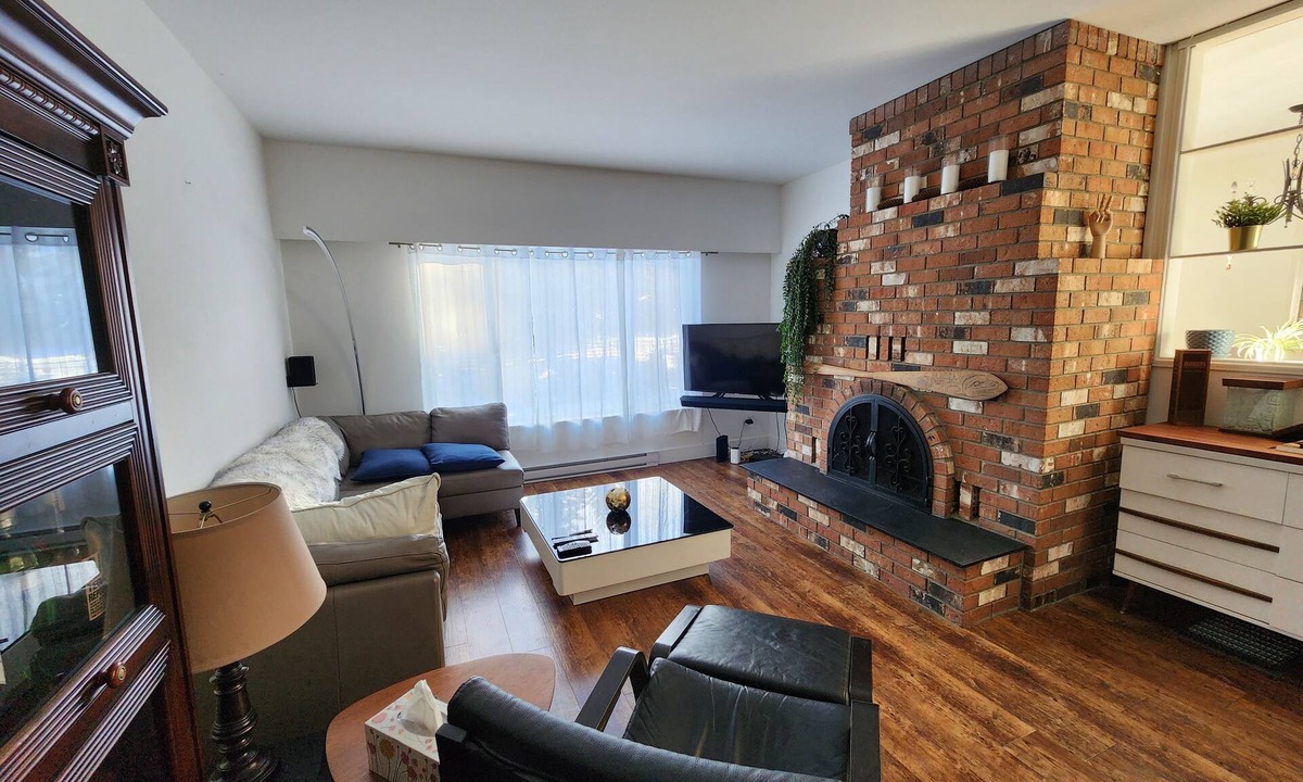 Pemberton Ski Chalet | Paradise in Pemberton 15 acres on the River