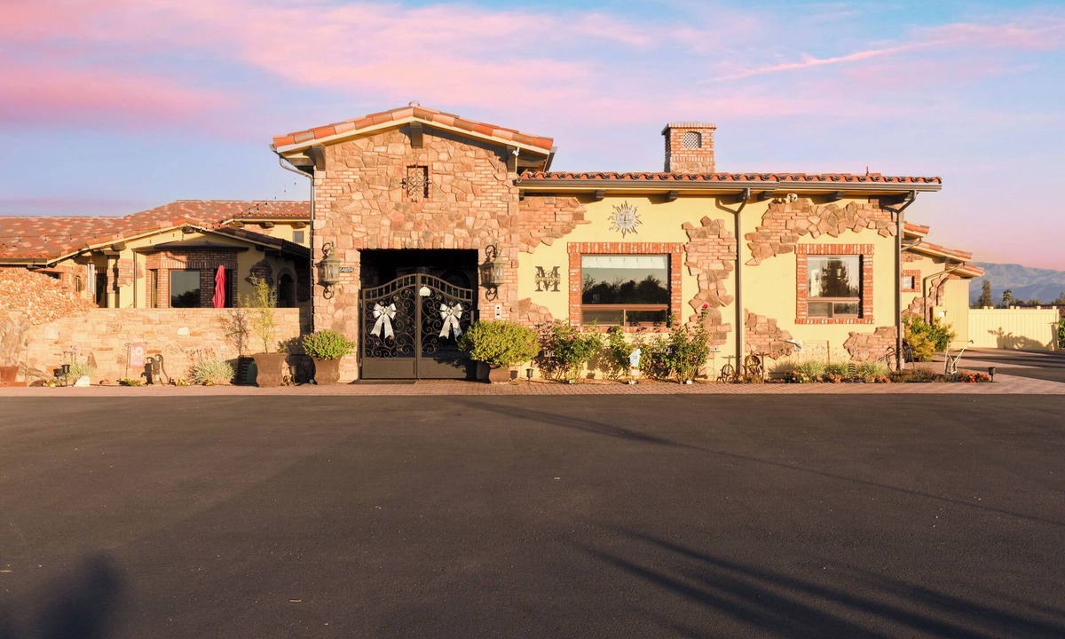 Temecula House | Patio, Soaking Tub & Trails | The Casita on 12.5-Acre Temecula Vineyard Estate