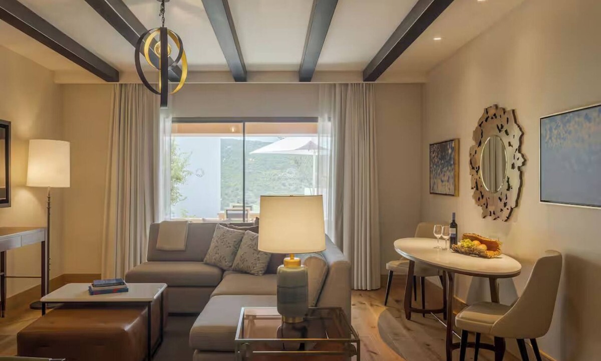 Tor Hotel | Peaceful Escape at Viceroy Ombria Algarve | Near Loulé Town Center & Attractions