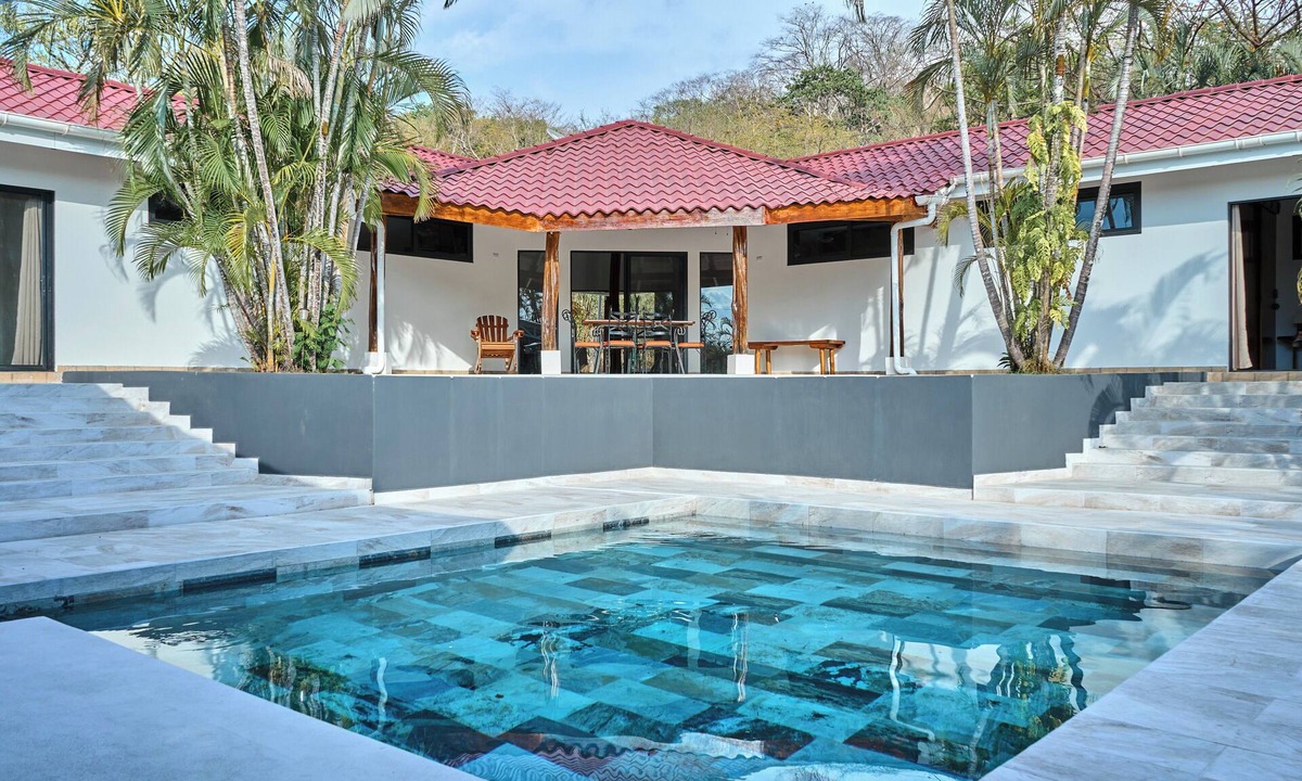 Huacas Villa | Peaceful Villa w/private pool - Between Playa Grande & Tamarindo!